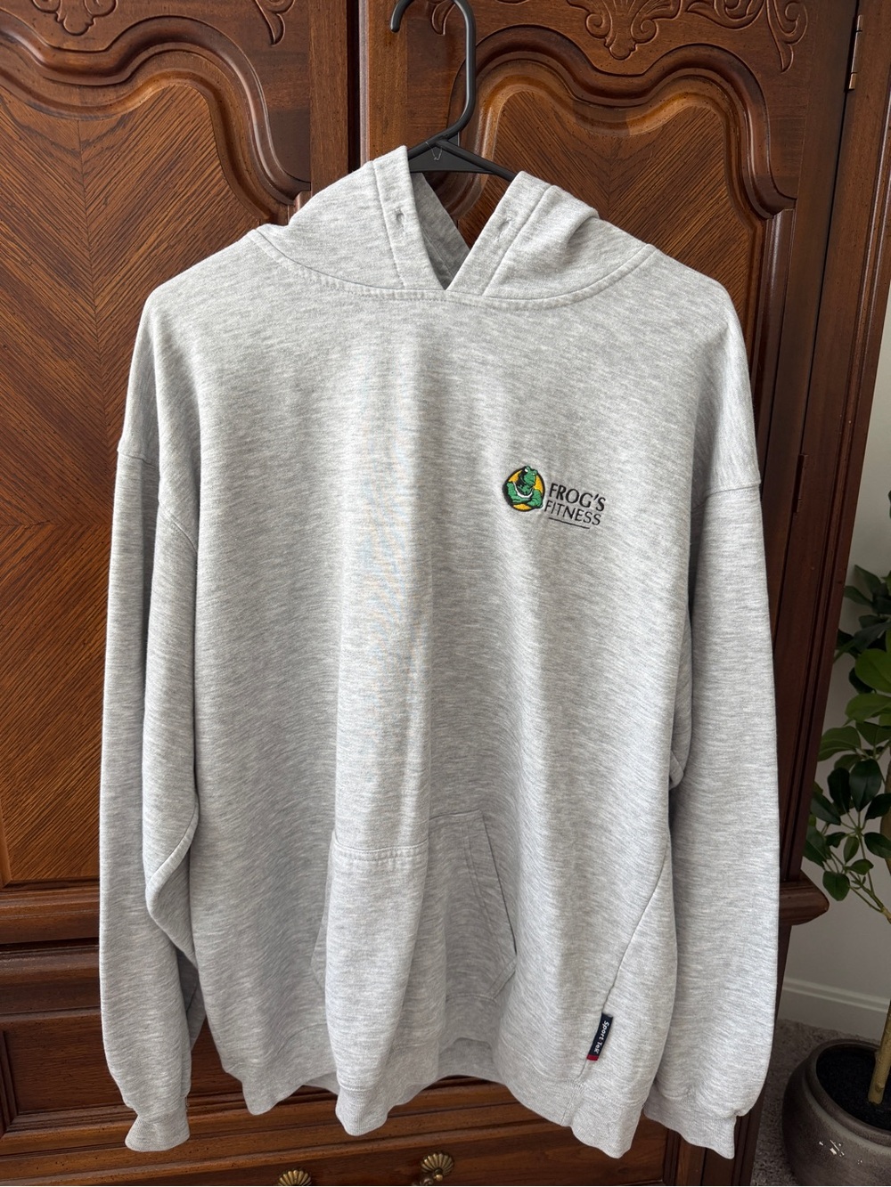Men's Gray Frogs Fitness Hooded Sweatshirt